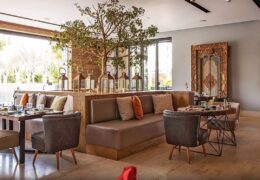 Enjoy a mesmerizing Christmas and an unforgettable night with the top most delightful dinning places in Cairo.