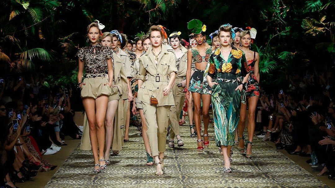 @dolcegabbana to debut stage Alta Moda show in Saudi Arabia’s AlUla!