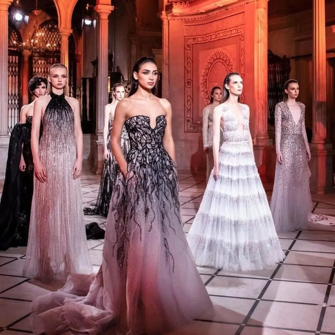 Spring Summer 2022 couture collection by the lebanese designer @tonywardcouture 