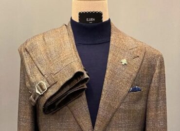 Cashmere and wool blend,the gentleman’s perfect match by @amerejjeh￼