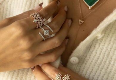 We are loving the styling and layering by @michaelorojewellery,