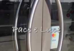 Accentuate your mesmirising beauty at the hands of expert Lebanese professionals in the beauty industry.