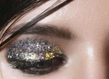 Now those are some glittering styles to try for your weekend outing