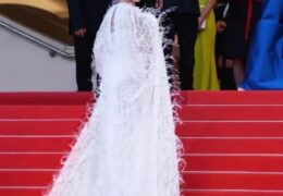 Glamorous @sasha.ray at the premiere of “L’ete Dernier”