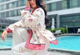 The beautiful @dorra_zarrouk showing off her #fendisummercollection and looking picture perfect!