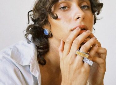 Discover the mesmerizing allure of the sustainable Egyptian jewelry line by ‘Up fuse’ – transforming discarded materials into breathtaking works of art