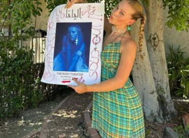 The Palestinian-Chilean singer Elyanna revealed this week that she has switched the location of her August 14 Los Angeles performance