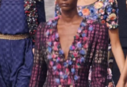 Chanel Haute Couture 2023/24 Show was presented at the Seine in Paris showcasing the the essence of a Parisienne.