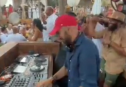 eres to yesterday’s lively and energetic crowd