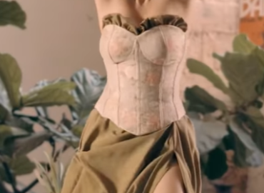 Dance like crazy to the beats of “Majnouni” the new Single & Video clip and great voice of @lauryhaddad this Summer