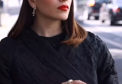 Gorgeous @cynthiasam takes Paris Fashion Week a la Parisienne, attending #diorshow !