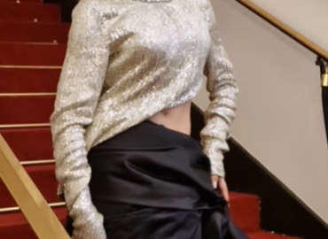 Dont we just love the stunning gessicakayane minutes before the stephanerolland_paris Couture SS24 Show !