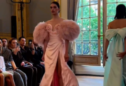 From yesterday’s captivating SS24 Couture Collection by tamararalph in Paris!