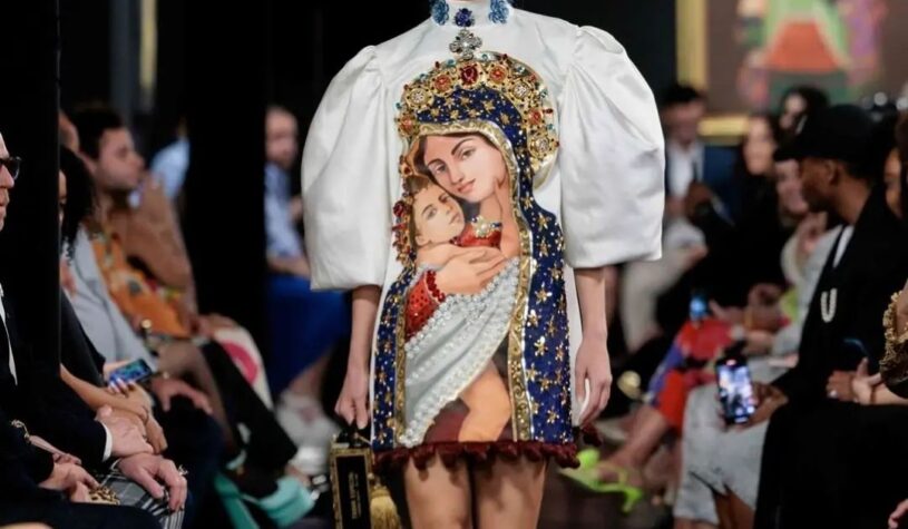Lebanese Dominican fashion designer Gianina Azar brings the heat of Miami Fashion Week straight to our feed!