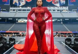All that glitter ✨️A performance of a lifetime with @usher and @aliciakeys at the #superbowl2024