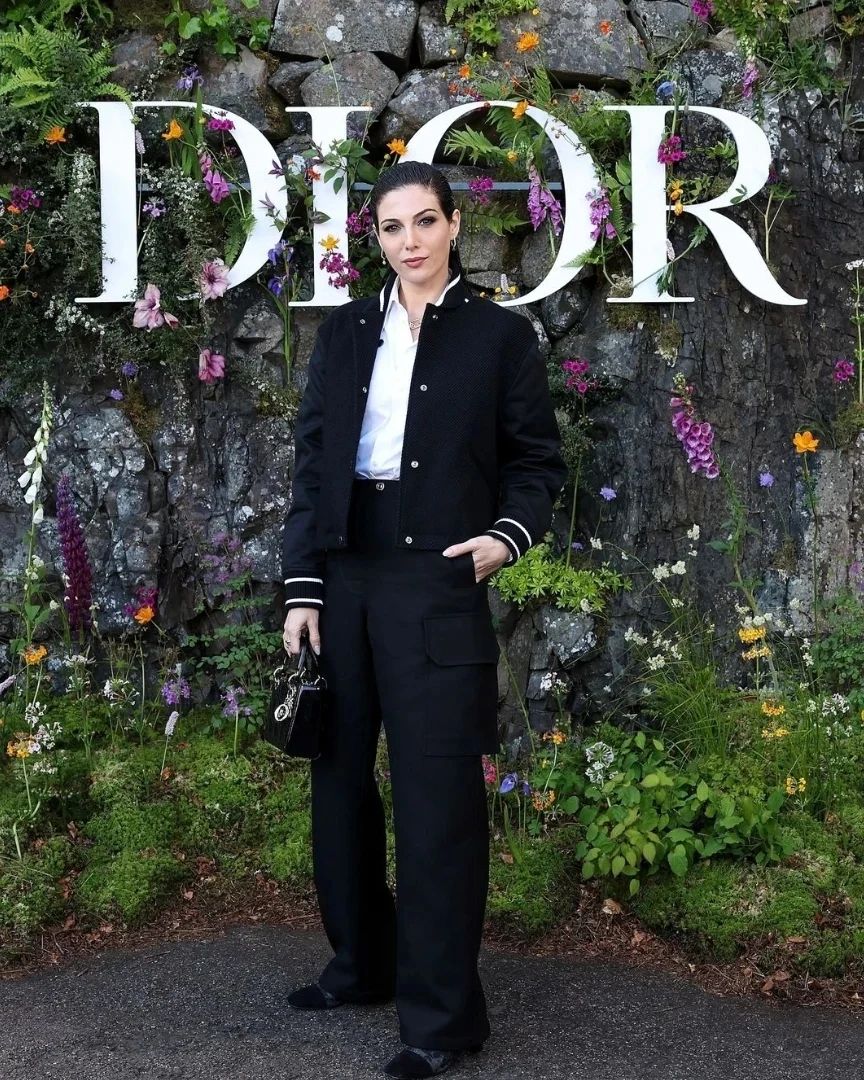 Dior’s ambassadors and friends gathered at the majestic Drummond Castle in Scotland to witness the unveiling of the breathtaking 2025 Cruise Collection. Blending heritage and haute couture!