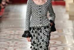 Models Loli Bahia and British Moroccan catwalk star Nora Attal captured everyone’s attention on the Chanel runway yesterday during Paris Fashion Week, unveiling looks from the brand’s fall/winter 2024-2025 collection. We are loving the bows—definitely a trend for the season!