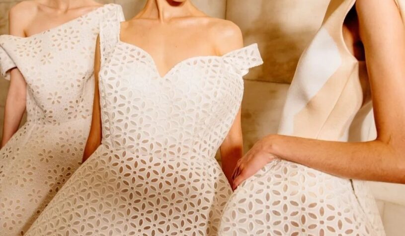 Marc Jacobs’ latest collection ‘JOY’ for Fall 2024, presented in New York, is a bold and courageous celebration of fashion!