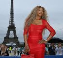 Star-studded brilliance at the Seine River! Today’s Olympic ceremony in Paris dazzled as celebrities graced the event, looking absolutely stunning.