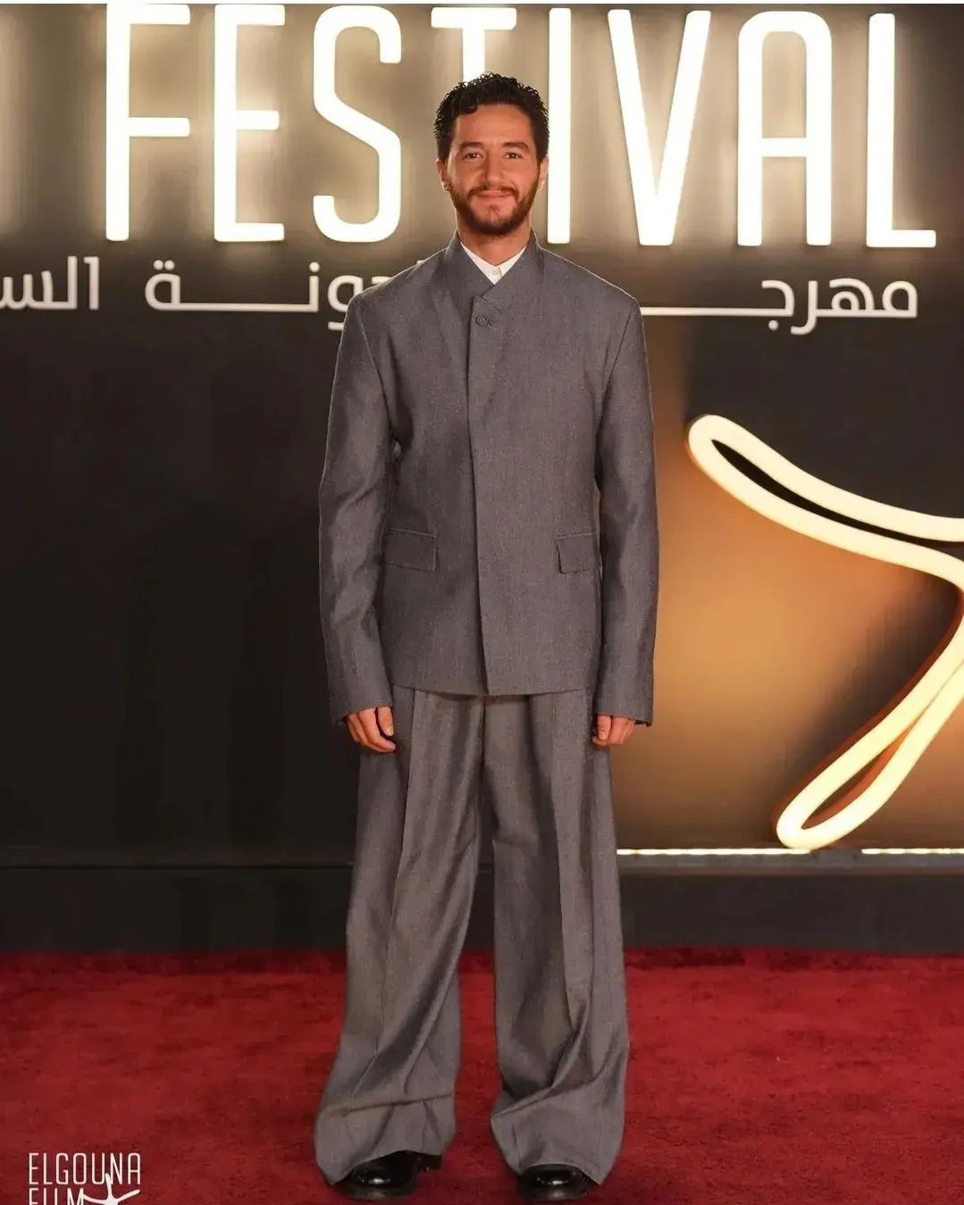 Ahmed Malek closing #ElGounaFilmFestival in true style, all suited up in Dior! Bringing elegance and charisma to the red carpet with that unmistakable flair. A perfect ending to an unforgettable festival!