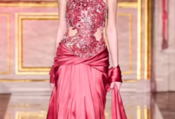 Zuhair Murad’s SS25 Couture Collection unveiled in Paris was a breathtaking symphony of elegance and artistry! From intricate embellishments to ethereal silhouettes, each piece was a mesmerizing masterpiece, redefining couture with signature opulence.