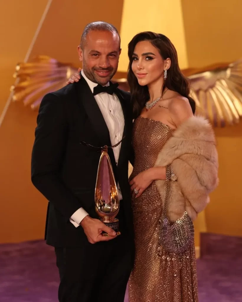 Congratulations to Mousa Esa for taking home his well-deserved #JoyAward! Can we just take a moment to admire how he and his stunning wife, Salma Fathallah, radiated pure elegance and sophistication on this unforgettable night! A true power couple!