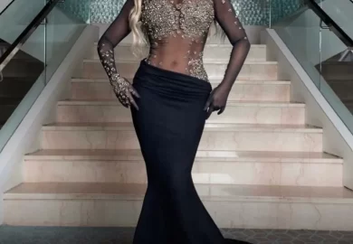 Razan Radiates! A Joy Award Look of Pure Sophistication .Stealing the spotlight with her timeless elegance and impeccable style, Razan turned heads and left us all in awe. A true embodiment of grace and glamour on one of the most celebrated nights!