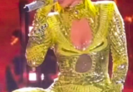 Jennifer Lopez lit up Abu Dhabi with an electrifying performance, proving once again why she’s a global icon! From dazzling choreography to powerhouse vocals, JLO owned the stage in true superstar fashion.