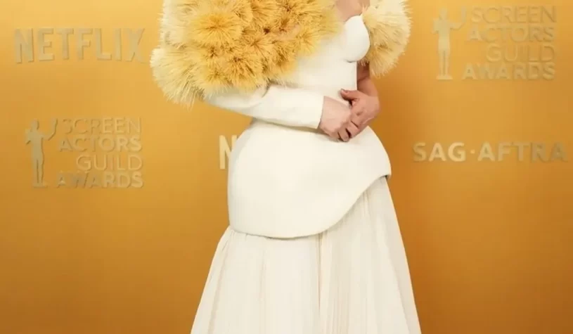At a dazzling evening of style and sophistication, Saudi designer Mohammed Ashi dressed US actress Ali Ahn, star of Netflix’s The Diplomat, in a stunning cream sculptural ensemble from his Paris-based haute couture label, Ashi Studio. The elegant design perfectly captured Ashi’s signature artistry and craftsmanship.