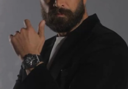 Moatasem Al Nahar, a renowned actor, has been appointed as Hublot’s new Friend in the Middle East, marking a significant collaboration between the luxury Swiss watchmaker and the celebrated artist. This Ramadan campaign aligns with Hublot’s commitment to innovation and individuality, reflecting Moatasem’s own creative spirit.