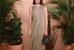 Cynthia Sam and Razane Jammal shimmered like golden goddesses at Dior’s enchanting Suhoor night in Dubai. Draped in elegance and radiating timeless glamour!