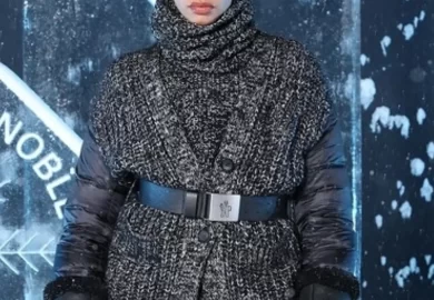 Moncler took over the snowy slopes of Courchevel for a one-of-a-kind fashion spectacle! With an iconic guest list featuring Anne Hathaway, Leonie Hanne, Ikram Abdi, and more, the show redefined winter luxury against a breathtaking alpine backdrop.