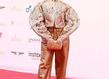 @iamhearte stole the spotlight at the Emi Gala opening ceremony in Dubai, exuding elegance with edge in a stunning structured look by Michael Cinco. A vision of power and poise, she embodied couture confidence on the red carpet.