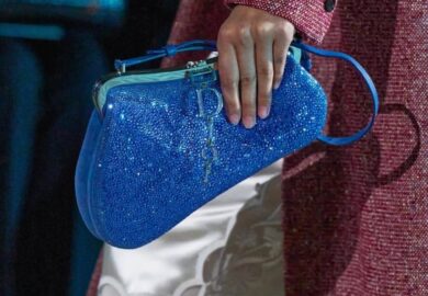 The details. The drama. The Dior magic. Jonathan Anderson’s Cruise 2027 collection had us zooming in on every look — because obsession is officially justified. 