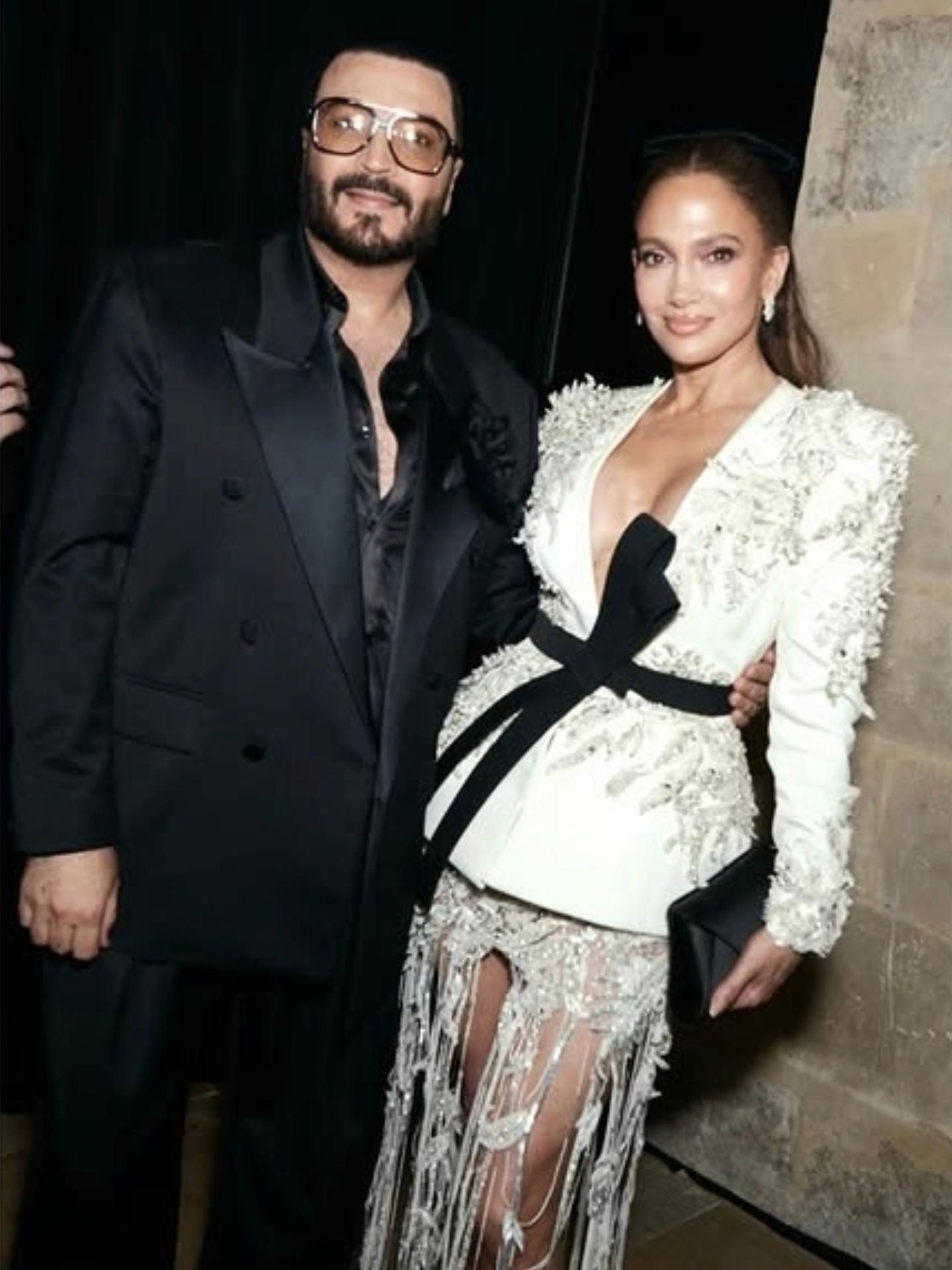 One icon, one legendary couture house, one unforgettable Paris moment.  Jennifer Lopez attended Zuhair Murad’s FW26/27 Haute Couture show, celebrating the artistry, glamour, and timeless allure that continue to define Paris Couture Week.